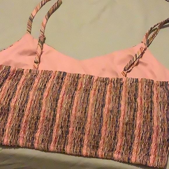 Crop top colored - Picture 2 of 2